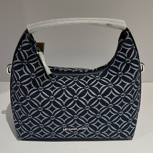 NWT 💖 Michael Kors Handbag